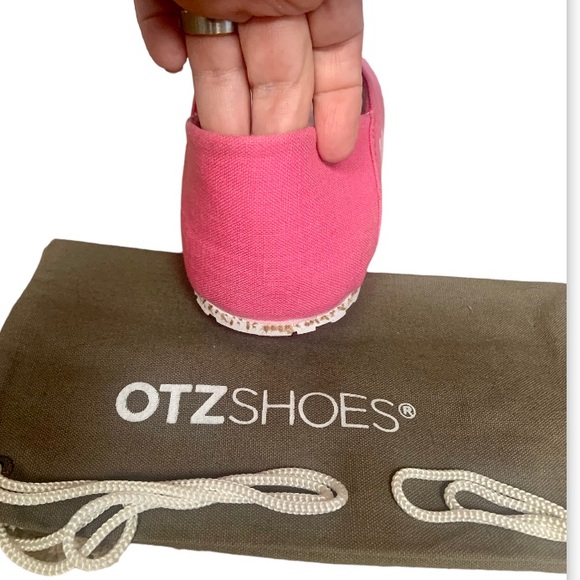 🔥NEW OTZ 300GMS UNISEX LINEN Shoes in Fuchsia (pink) NWT - Picture 5 of 16